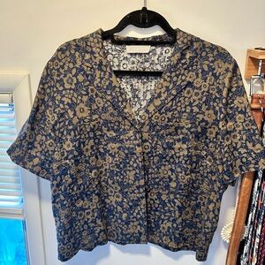 Everlane linen shirt